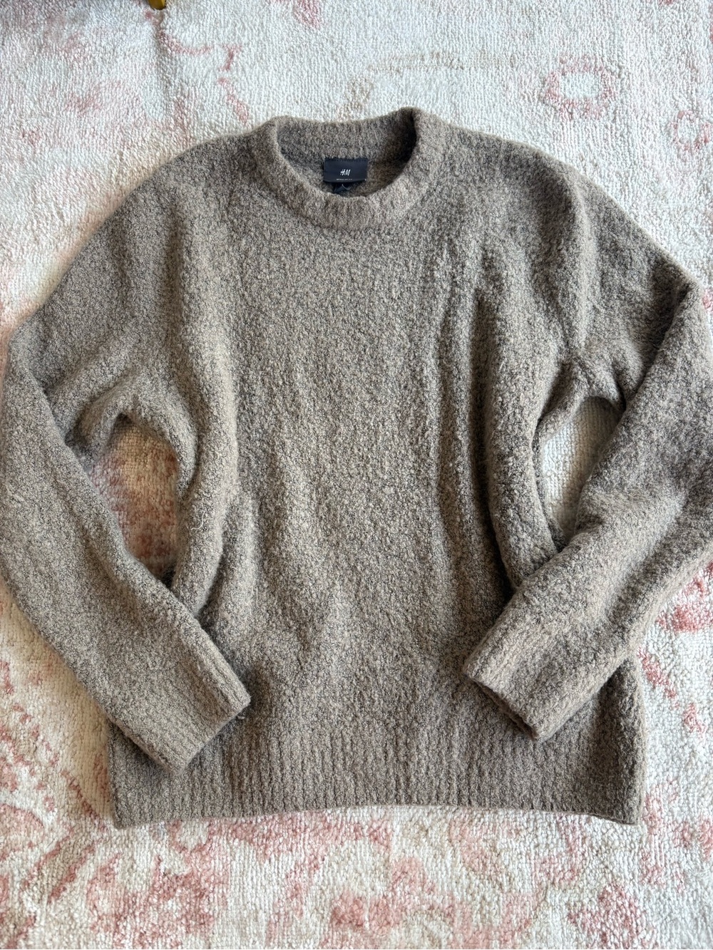 H&M beige regular fit sweater